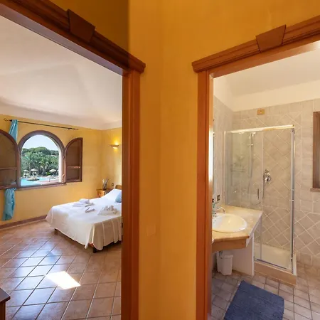 Apartment In A Private *