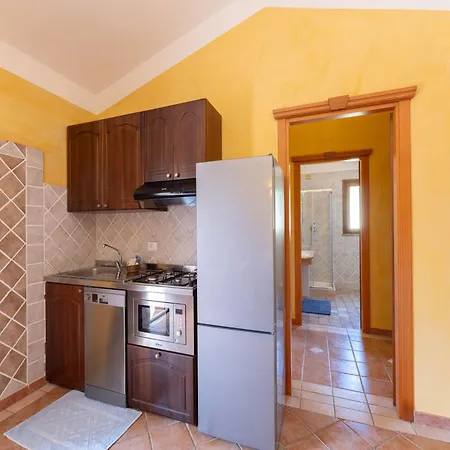In A Private Apartment Pula