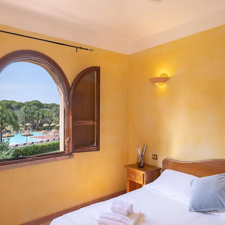 Apartment In A Private