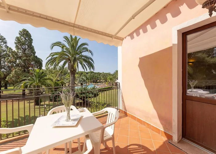 In A Private 公寓 *